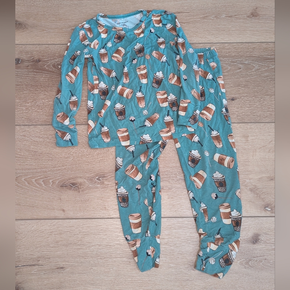 Posh Peanut “Morning Brew”Pajama 2 Piece Set 5t 6t
